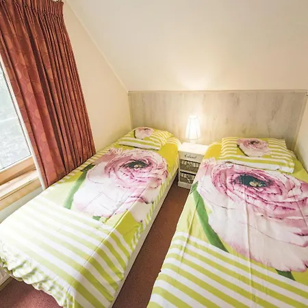 Fins Boshuis Vakantiehuis Oisterwijk